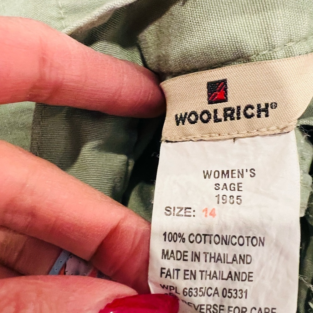 🔥Woolrich Women's Green Shorts🔥 - Picture 5 of 5